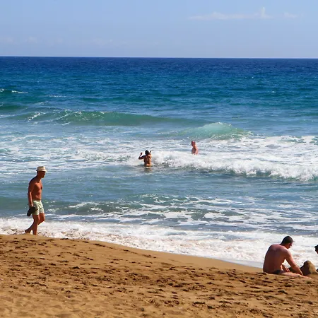 Corfu Menigos Lejlighedshotel 3*