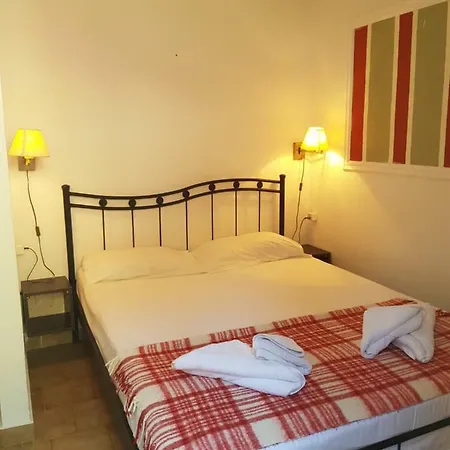 Lejlighedshotel Corfu Menigos Glifada